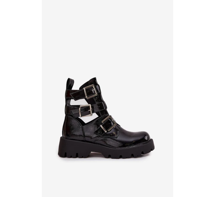 Lakované dámské kotníky s pásky a stříbrnými sponami Černé Helisse Lakované dámské kotníky s pásky a stříbrnými sponami Černé Helisse