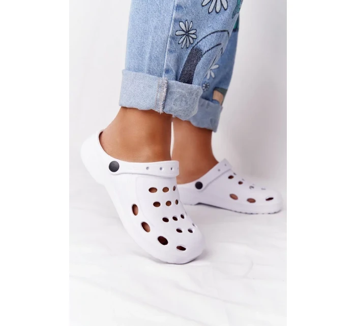 Dámské Nazouváky Bílé Pěnové Crocsy EVA Dámské Nazouváky Bílé Pěnové Crocsy EVA