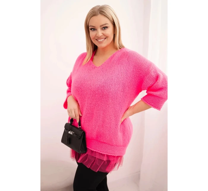 Dámská souprava svetr s výstřihem do V a viskózová blůza s krajkovým spodním lemem růžový neon Dámská souprava svetr s výstřihem do V a viskózová blůza s krajkovým spodním lemem růžový neon