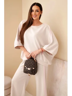 Dámský komplet viskózový máslový se širokými nohavicemi a volnou blůzou béžový