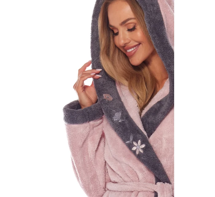 Dlouhý dámský župan  5XL model 21273702 - L&L