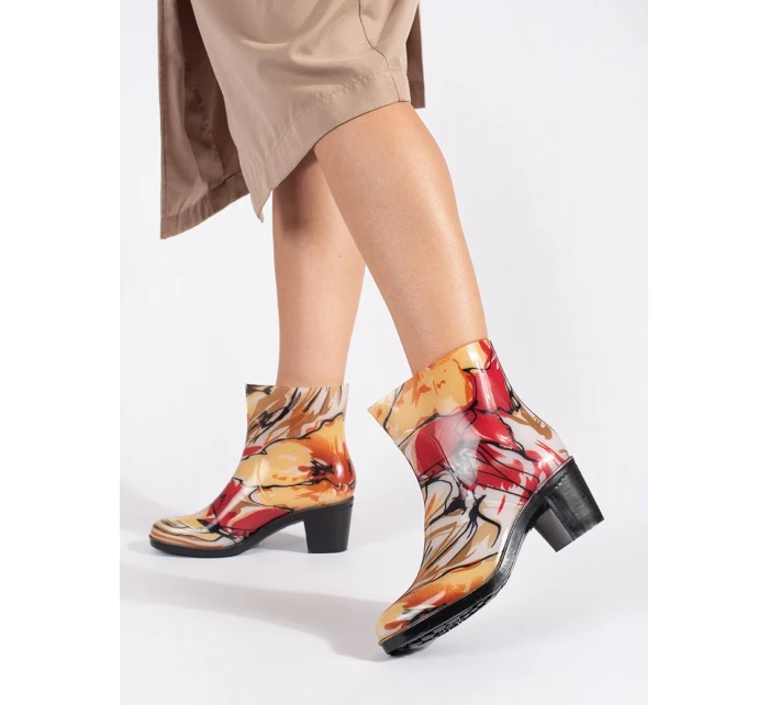 Jedinečné gumáky vícebarevné dámské na širokém podpatku Jedinečné gumáky vícebarevné dámské na širokém podpatku