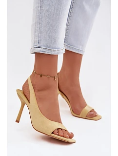 Sandály na podpatku  model 225631 Step in style