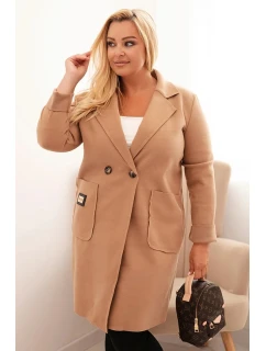 Dámský elegantní kabát Plus Size s límcem a velkými kapsami camelový