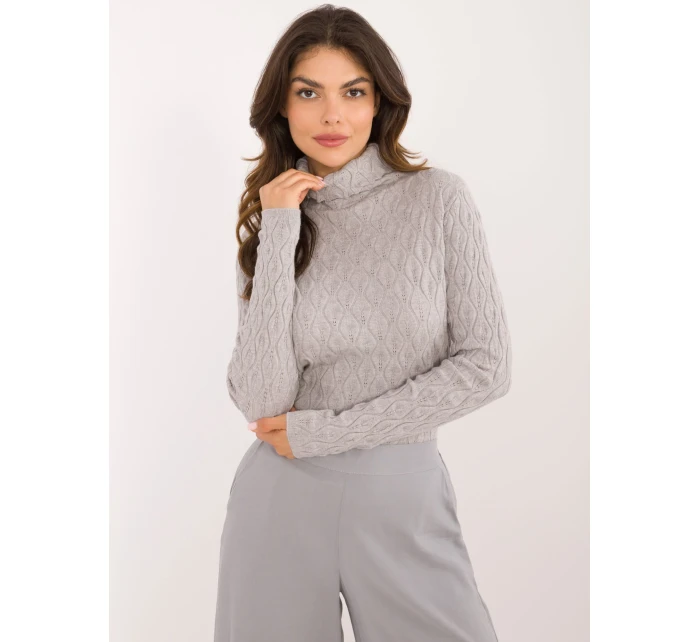 Sweter AT SW szary model 20493335 - FPrice Sweter AT SW szary model 20493335 - FPrice