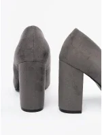Stylové šedo-stříbrné dámské  lodičky na širokém podpatku