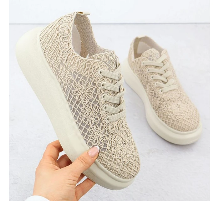 Dámská obuv na platformě se šněrováním béžová model 22098387 - VINCEZA