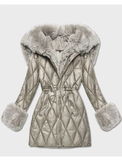 Béžová bunda s kožešinovou kapucí, která tvoří límec (T3-2635#-62)
