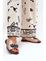 Lesklé dámské sandály s ozdobou ploché růžové zlato Russona Lesklé dámské sandály s ozdobou ploché růžové zlato Russona