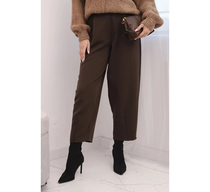 Dámské kalhoty s vysokým pasem a záhyby hnědé Dámské kalhoty s vysokým pasem a záhyby hnědé