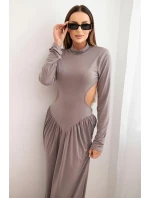 Dámská dlouhá šaty z viskózy s rolákem a odhalenými zády fango Dámská dlouhá šaty z viskózy s rolákem a odhalenými zády fango