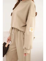 Dámský máslový komplet s volnou mikinou a kalhotami s nápisem LOVE tmavě béžový