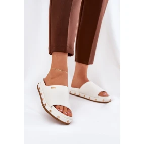 Dámské pantofle na platformě s cvočky Big Star – bílé