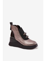 Boty na klínovém podpatku model 220506 Step in style Boty na klínovém podpatku model 220506 Step in style