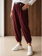 Spodnie damskie bawełniane z paskiem model 22394777 - FashionStreet Spodnie damskie bawełniane z paskiem model 22394777 - FashionStreet