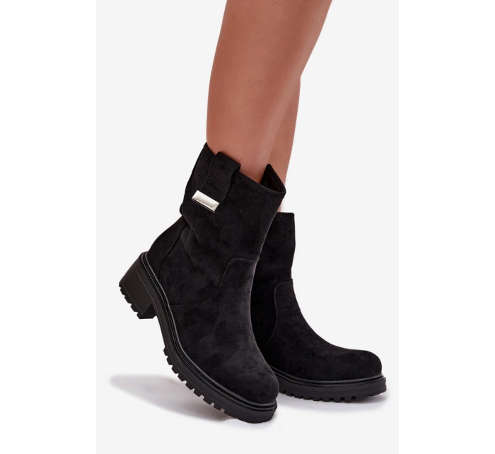 Zateplené dámské kotníkové boty na nízkém podpatku černé model 21708214 - Boto