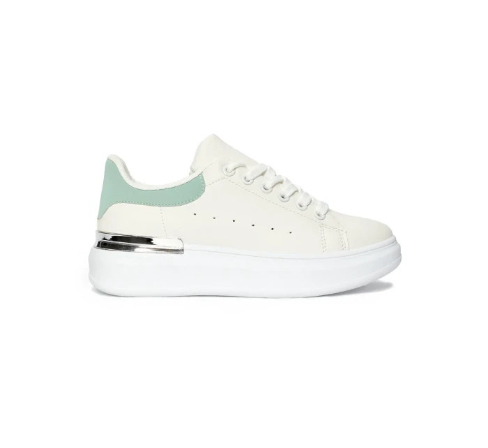 Zajímavé dámské bílé tenisky platforma Zajímavé dámské bílé tenisky platforma