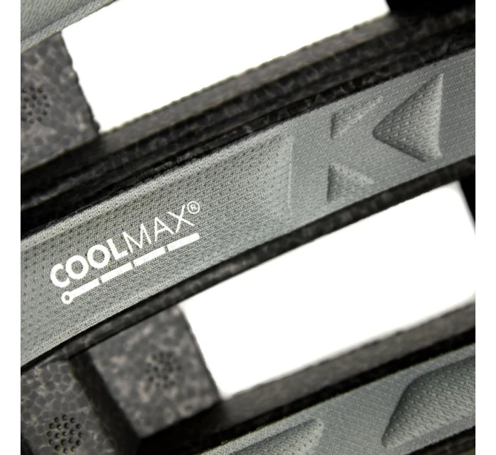 KELLYS HELMA OUTRAGE ČERNÁ M/L