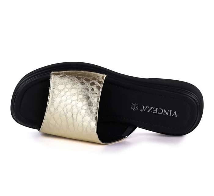 Dámské zlaté kožené žabky model 22116331 - VINCEZA