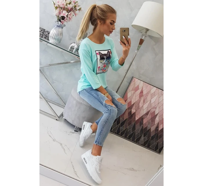 Halenka s 3D grafikou kočky v mátové barvě Halenka s 3D grafikou kočky v mátové barvě