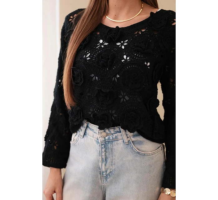 Dámský ažurový svetr s květinovým vzorem černý