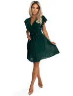 Dámské šifonové plisované šaty v lahvově zelené barvě s výstřihem a volánky model 20524032 - numoco basic