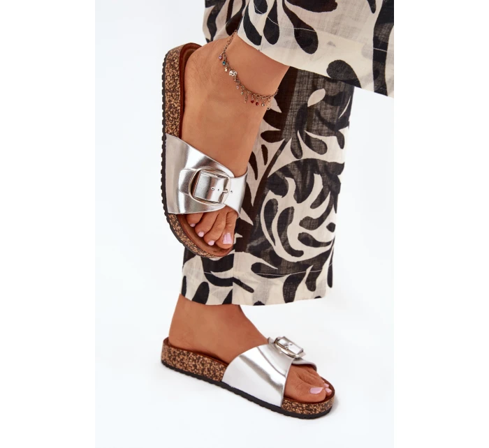 Dámské Pantofle Na Korek Platformě S Přezkou Stříbrné Vianara Dámské Pantofle Na Korek Platformě S Přezkou Stříbrné Vianara