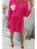Flitrové kapesní šaty fuchsiové 15490 - Kesi