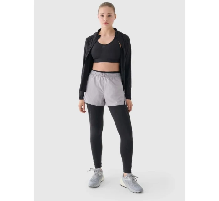 Dámské rychleschnoucí běžecké šortky model 21907330 dámské - 4F Dámské rychleschnoucí běžecké šortky model 21907330 dámské - 4F