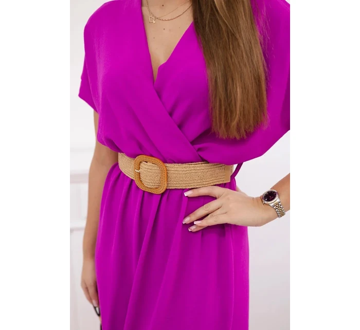 Dlouhé šaty s ozdobným páskem tmavě fialová