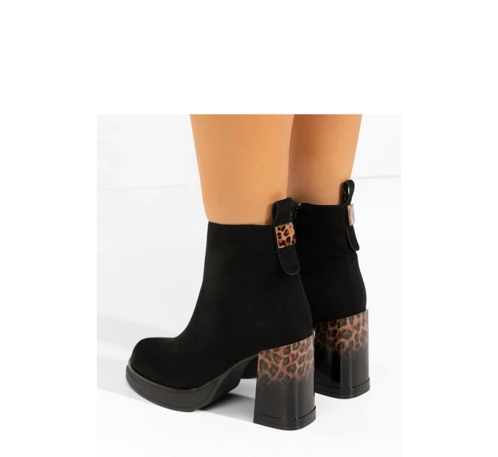 Boty na podpatku model 222034 Solea Boty na podpatku model 222034 Solea