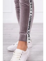 Velurová souprava s ozdobnými model 21752924 šedá - K-Fashion Velurová souprava s ozdobnými model 21752924 šedá - K-Fashion