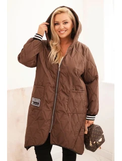 Dámská bunda Plus Size prošívaná s kapucí a model 21297092 manžetami čokoládová - K-Fashion