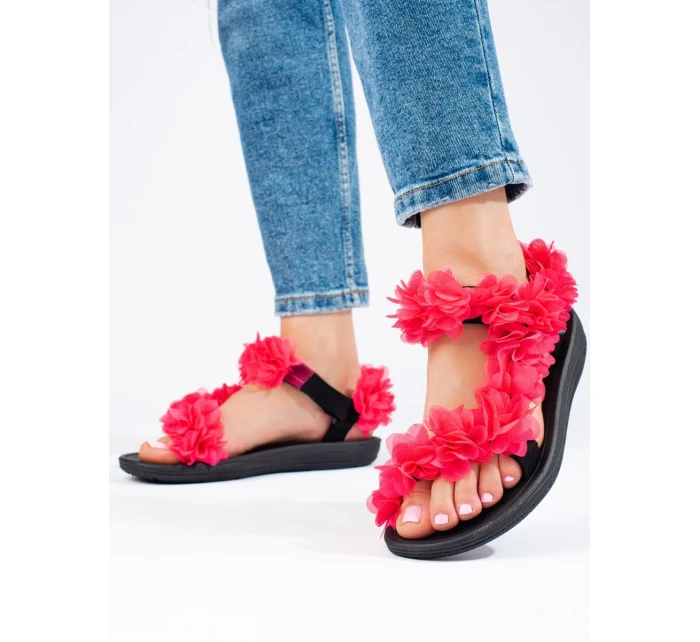 Designové dámské růžové sandály bez podpatku Designové dámské růžové sandály bez podpatku
