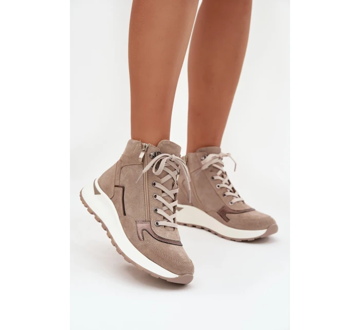 Dámské sportovní kotníkové boty na platformě z přírodního semiše Zazoo – béžové Dámské sportovní kotníkové boty na platformě z přírodního semiše Zazoo – béžové