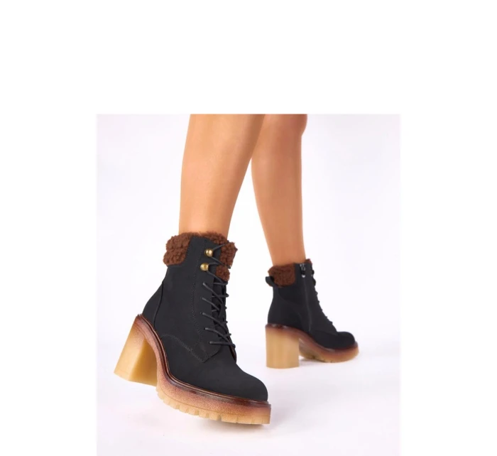 Boty na podpatku model 222347 Solea Boty na podpatku model 222347 Solea