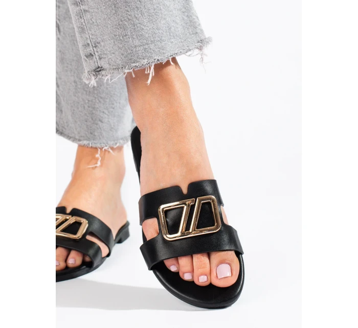 Zajímavé dámské nazouváky černé bez podpatku Zajímavé dámské nazouváky černé bez podpatku