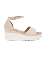 Pohodlné dámské  sandály Jasnobeżowy na klínku