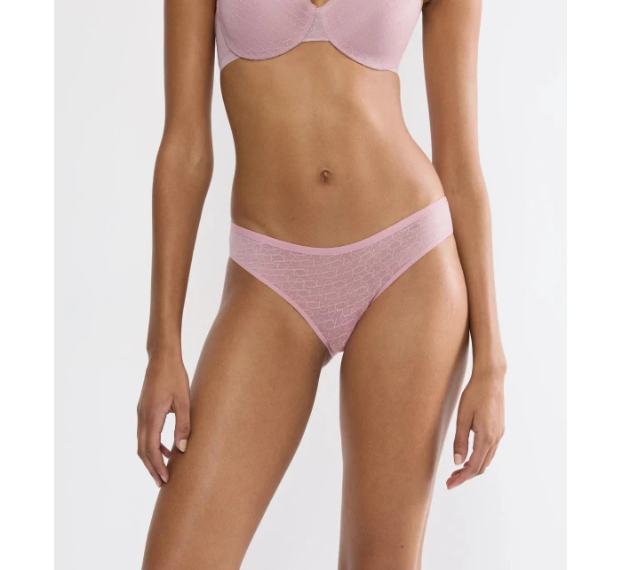 Triumph Signature Sheer Tai EX - UNKNOWN - TRIUMPH UNKNOWN - TRIUMPH Triumph Signature Sheer Tai EX - UNKNOWN - TRIUMPH UNKNOWN - TRIUMPH