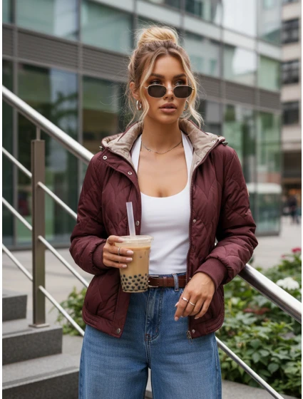 Dámská přechodná prošívaná bunda s kapucí FashionStreet bordó TY5615