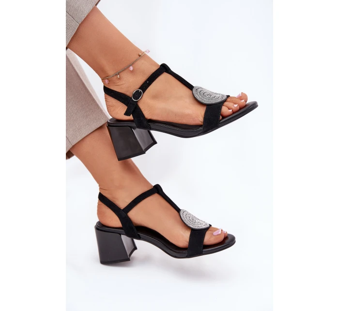 Kožené Sandály Na Podpatku S Ozdobou D&A JC51-842 Černé