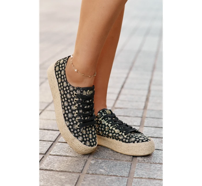 Vzory tenisky dámské na platformě s pletením model 21694043 černé - Lee Cooper