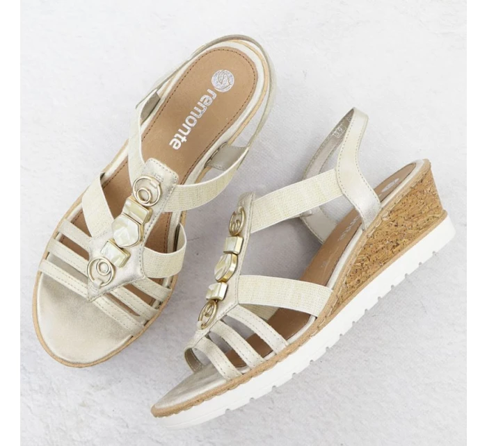 Dámské zlaté sandály  na platformě s podrážkou model 21904834 - Remonte