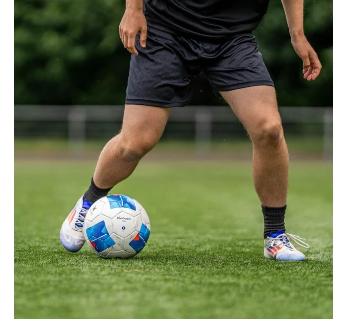 F5N4900 Molten Vantaggio FIFA Quality PRO fotbalový míč na zápas F5N4900 Molten Vantaggio FIFA Quality PRO fotbalový míč na zápas