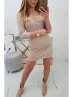 Šaty s výstřihem na knoflíky béžové
