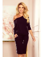 Černé sportovní dámské šaty s kapsičkami a lampasy model 14449215 - numoco