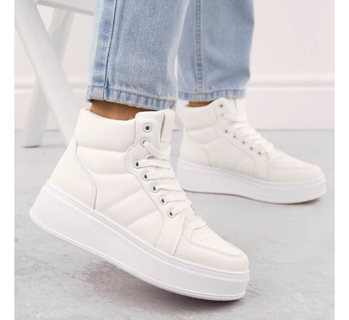 Sportovní obuv high W model 22083297 - NEWS