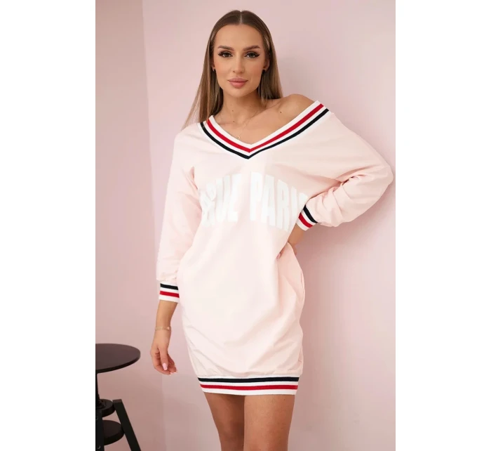 Šaty s výstřihem Paris powder pink Šaty s výstřihem Paris powder pink