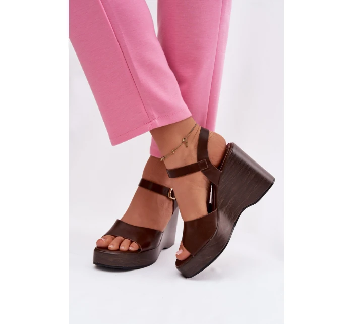 Dámské sandály na platformě Eko kůže Čokoládové model 21937495 - Boto