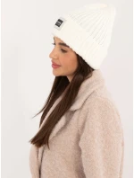 Čepice JK CZ model 20527614 ecru - FPrice Čepice JK CZ model 20527614 ecru - FPrice